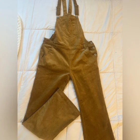 Love Tree Brown Corduroy Flare Pants Size M - Picture 2 of 10